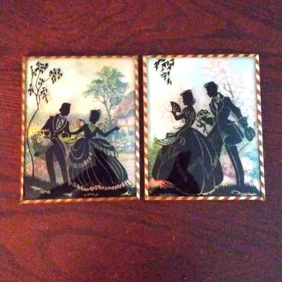 2 Vintage Silhouette Paintings On Convex Bubble Glass 4 X 5 - Picture 1 of 3